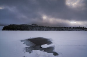 Lac Servières sous la neige © Rafael Coutinho